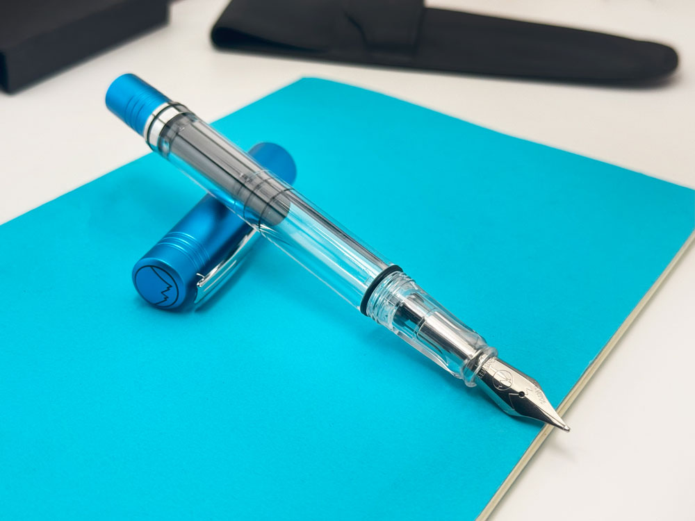 Monteverde USA® MP1 Lock-It Piston Technology Fountain Pen Bright Blue