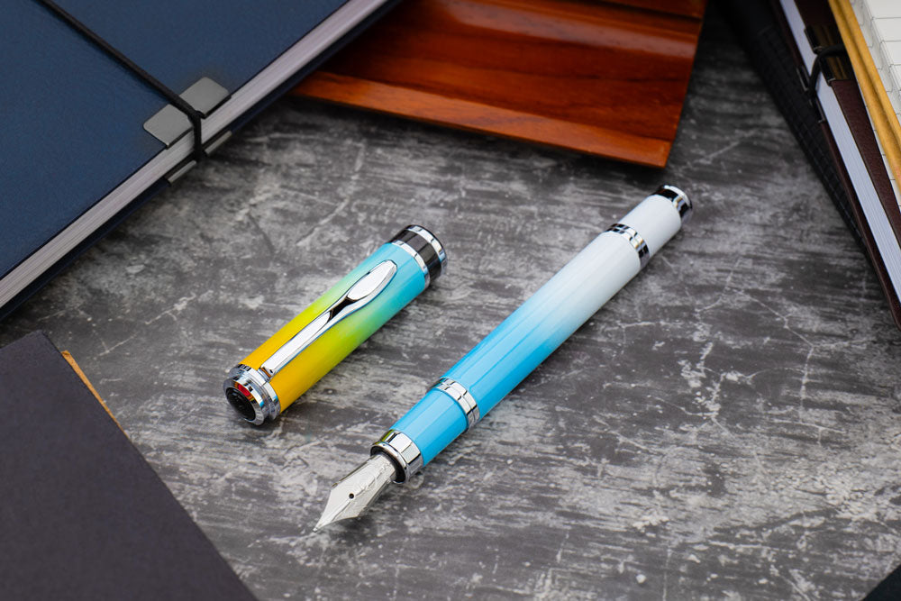 Monteverde Innova Ombre Fusion Bliss (Gold/Blue/White) Fountain Pen